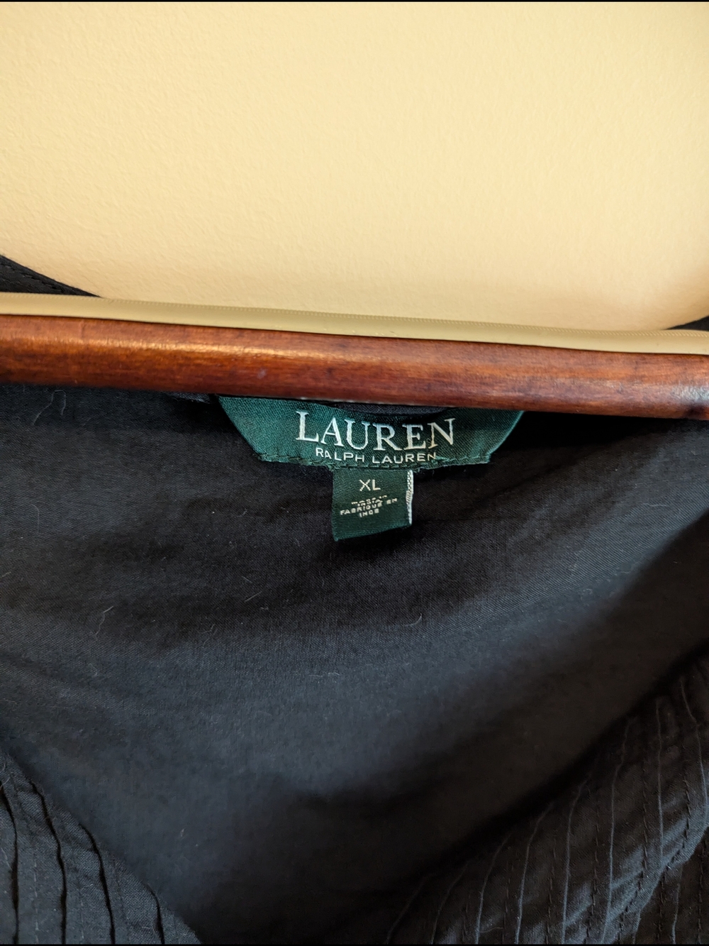 Ralph Lauren Black Eyelet Pintuck Short Sleeve Blouse - Picture 2 of 4